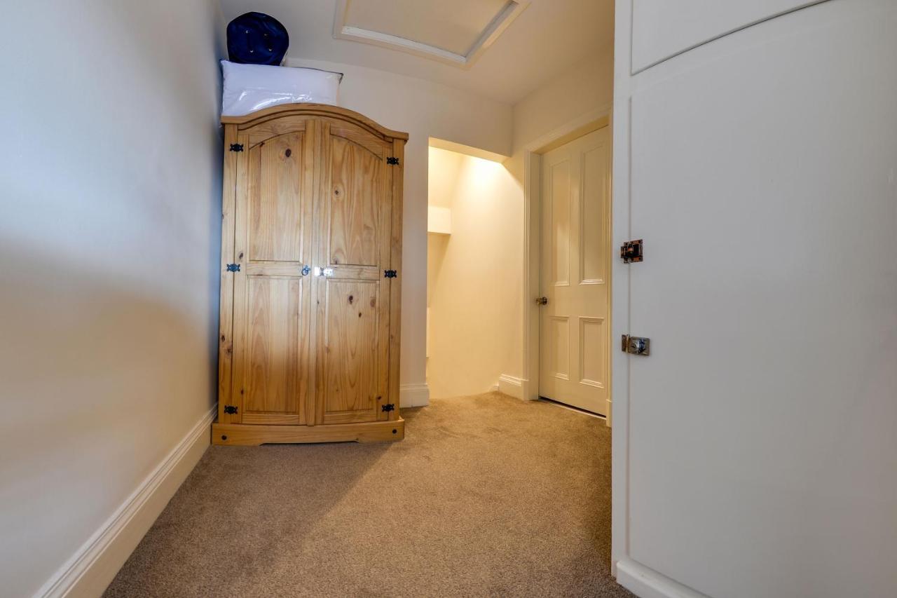 The Whitby Prospect, 2 Bed Apartment With Stunning Views, 2 Mins From Beach Zewnętrze zdjęcie