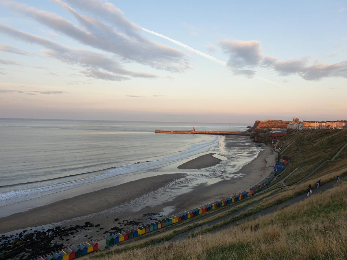 The Whitby Prospect, 2 Bed Apartment With Stunning Views, 2 Mins From Beach Zewnętrze zdjęcie
